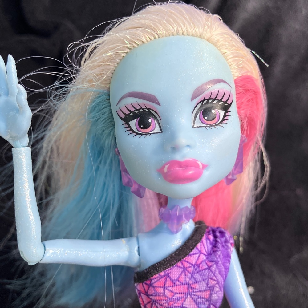 Vintage Monster High, Abbey Bominable, daughter of  the Yeti, from the Himalayas